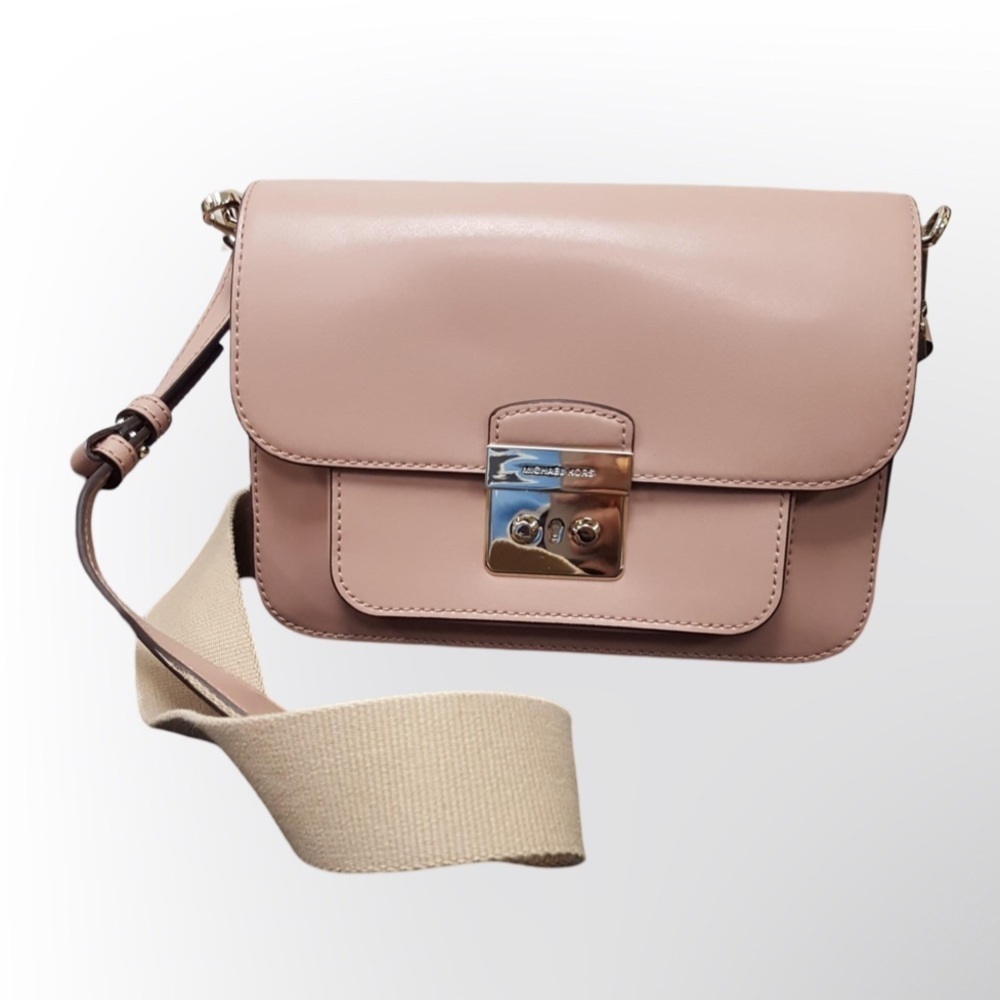 Michael Kors perfect light pink crossbody bag